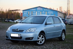 Toyota Corolla, 2005 год