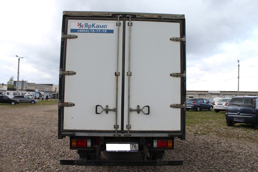 Isuzu Elf