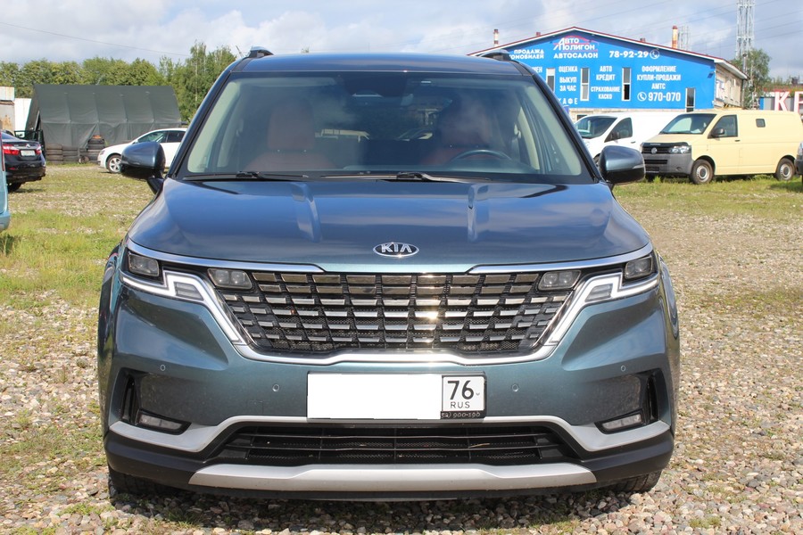 Kia Carnival