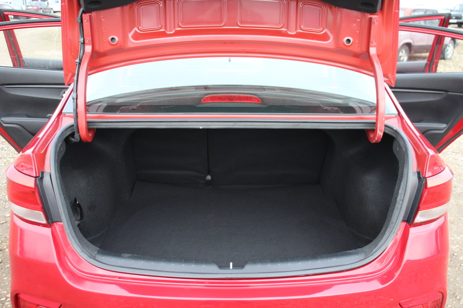 Kia Rio, 2017 год